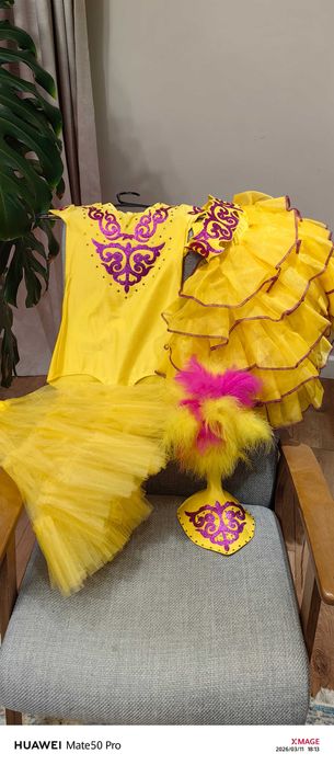 Казахский национальный костюм для девочки