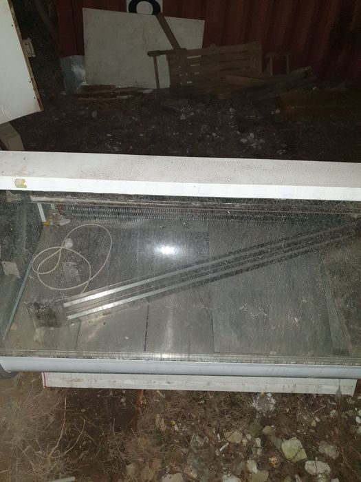 2 Холодильник сатылады 150,000 тг