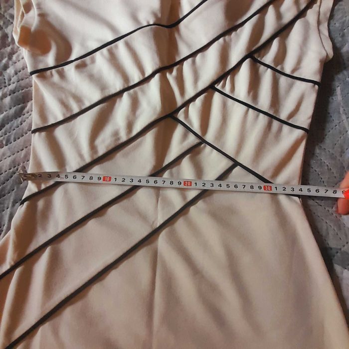 Дамска нова рокля