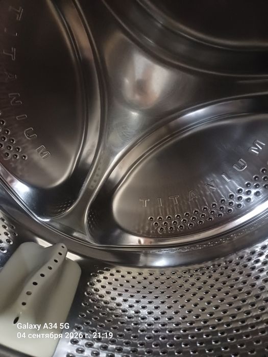 Продам стиральную машинку Indesit 6кг