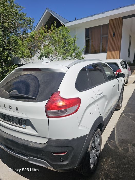 Lada x ray sport