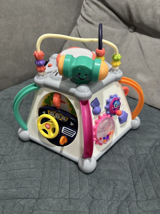 Бизиборд, детская игрушка