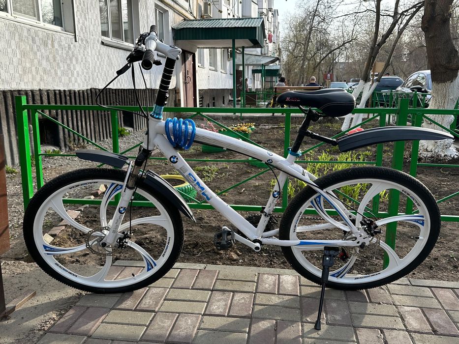Велосипед bmw