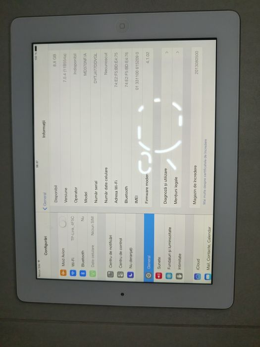 iPad 3rd Gen - 32GB - Alb - WiFi + GSM