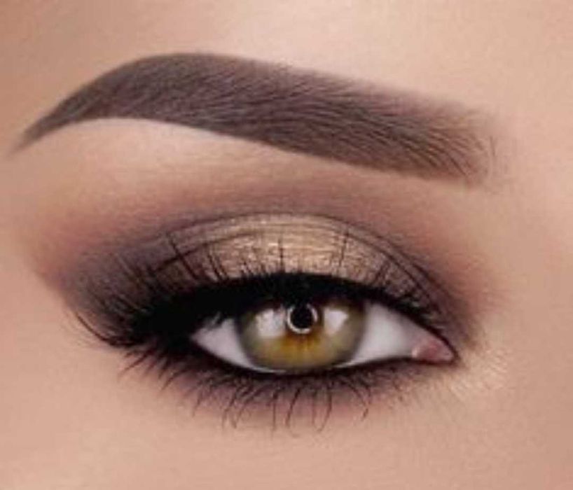 Make-up profesional,pensat si stilizare sprancene