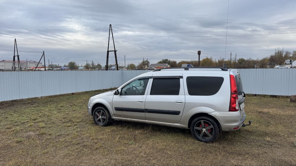 Лада Ларгус /////