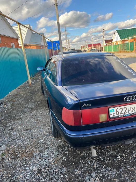 Продам Ауди 100 С4