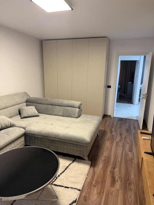 Inchiriez apartament 2 camere