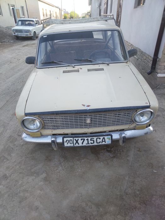 Lada vaz 2101 cotiladi