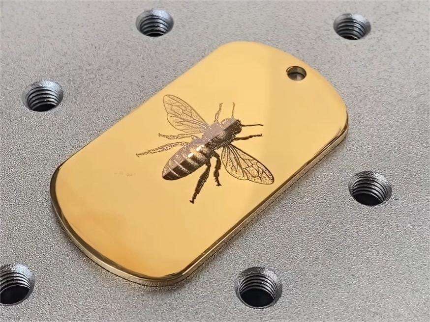 Gravura personalizata in Iasi pe aproape orice material