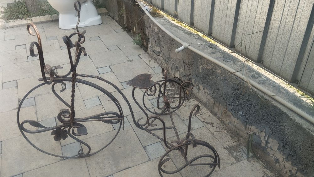 Подставка для цветов