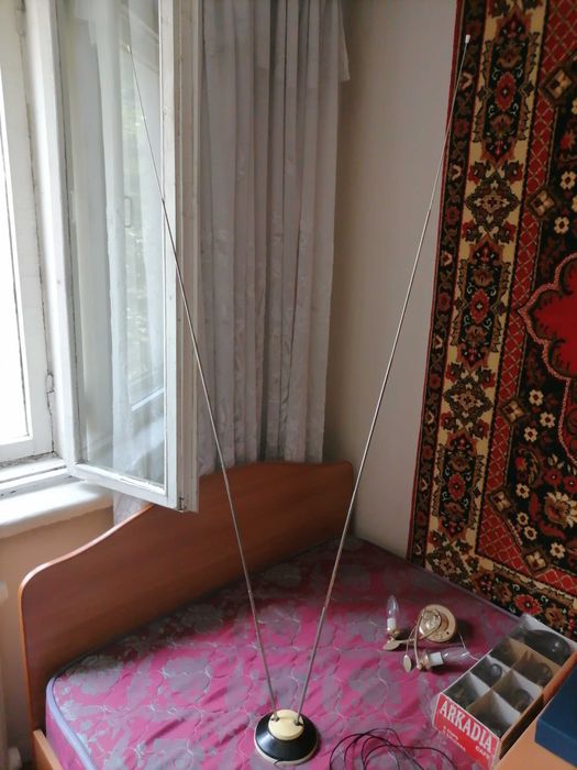 Продам комнатную антенну.