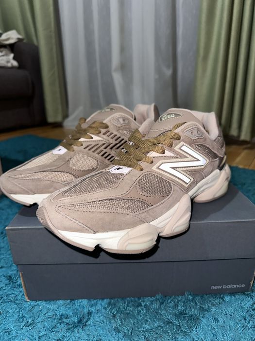 Adidasi New Balance 9060