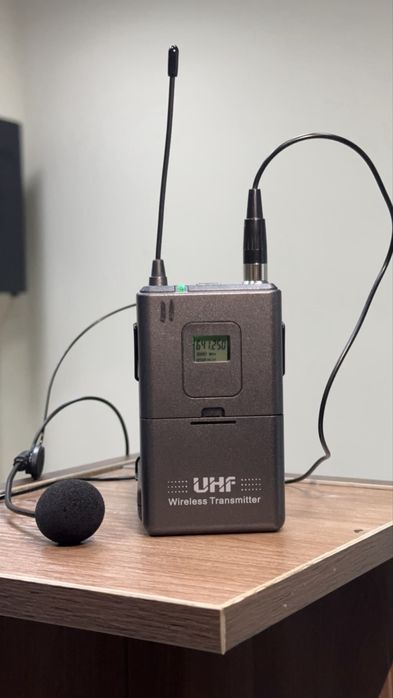 Головной микрофон