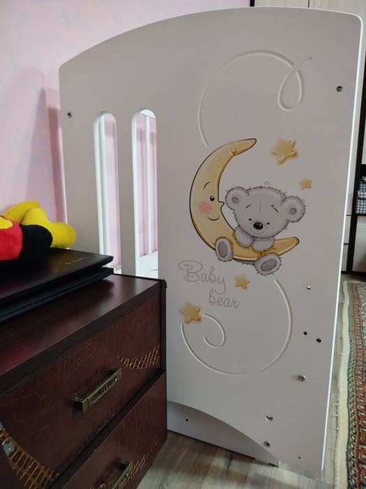 Кроватка детская, качается