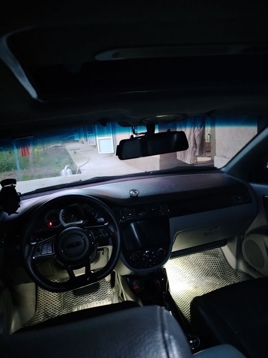 Lasetti 1.8 yili 2011 aftamat karopka