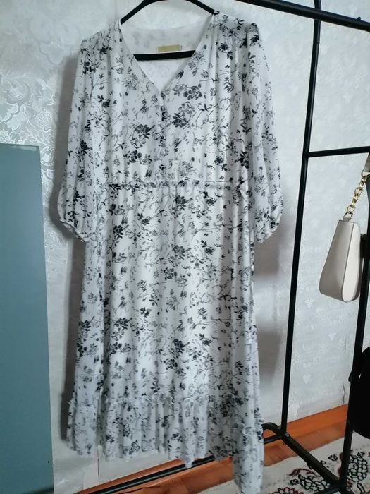 Женская одежда размеры 44-46