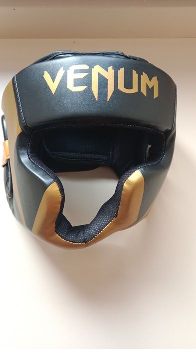 СРОЧНО продам шлем