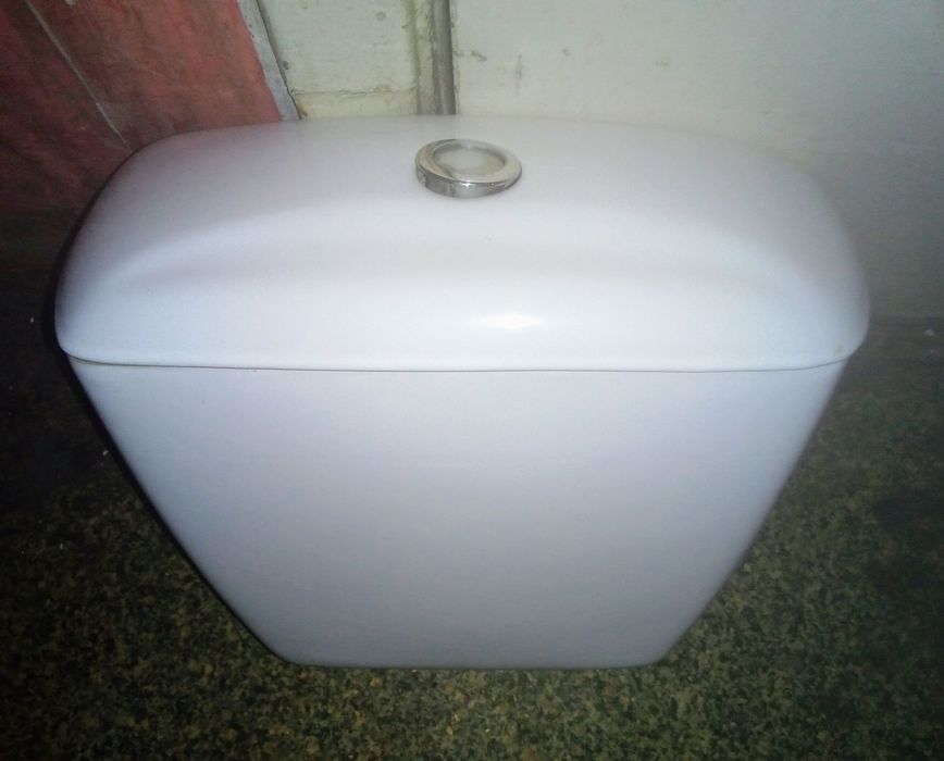 Унитаз с бачком напольный