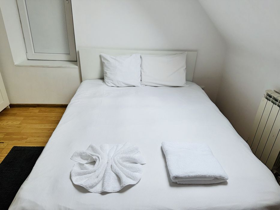 Cazare muncitori 40 lei , parcare privata