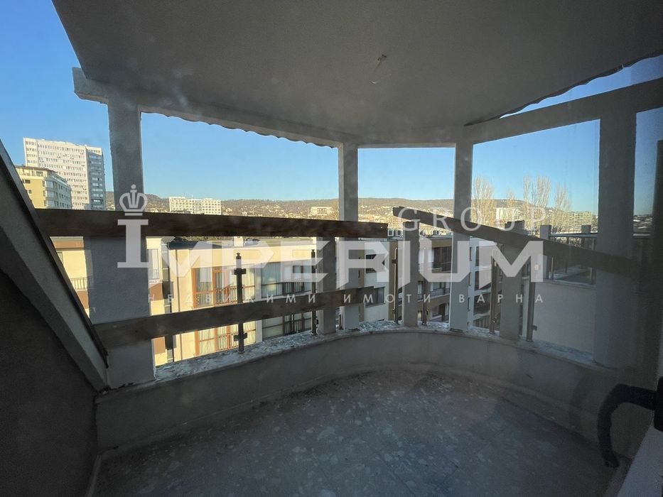 Продава се Тристаен апартамент в Варна, Левски - 105 кв.м за 1904 €/кв.м - Снимка #4