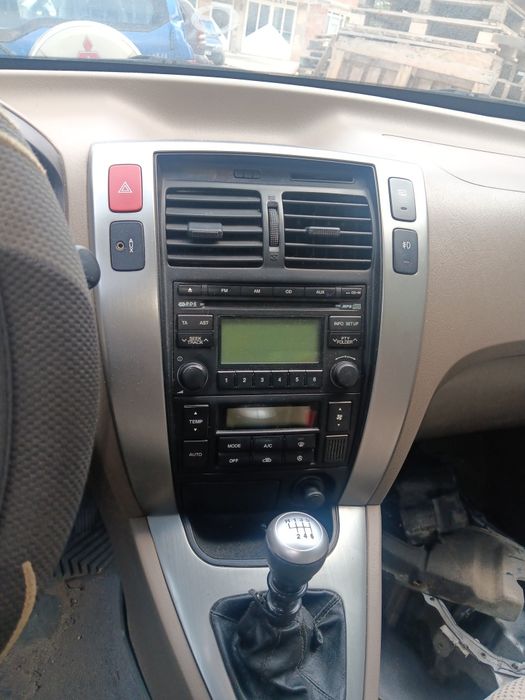 Hyundai Tucson на части
