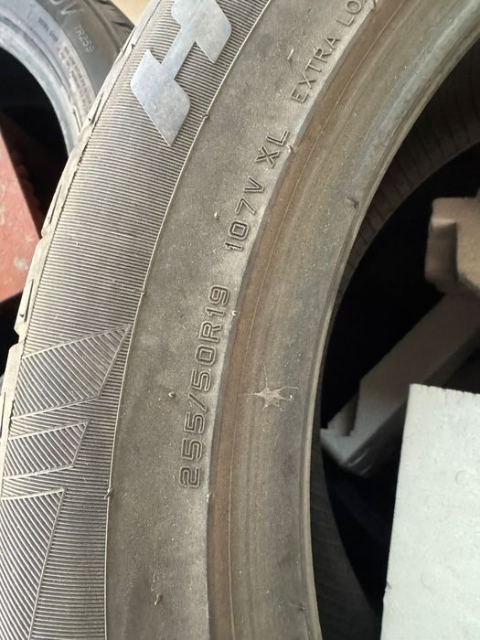 Продам шины 255/50 R19