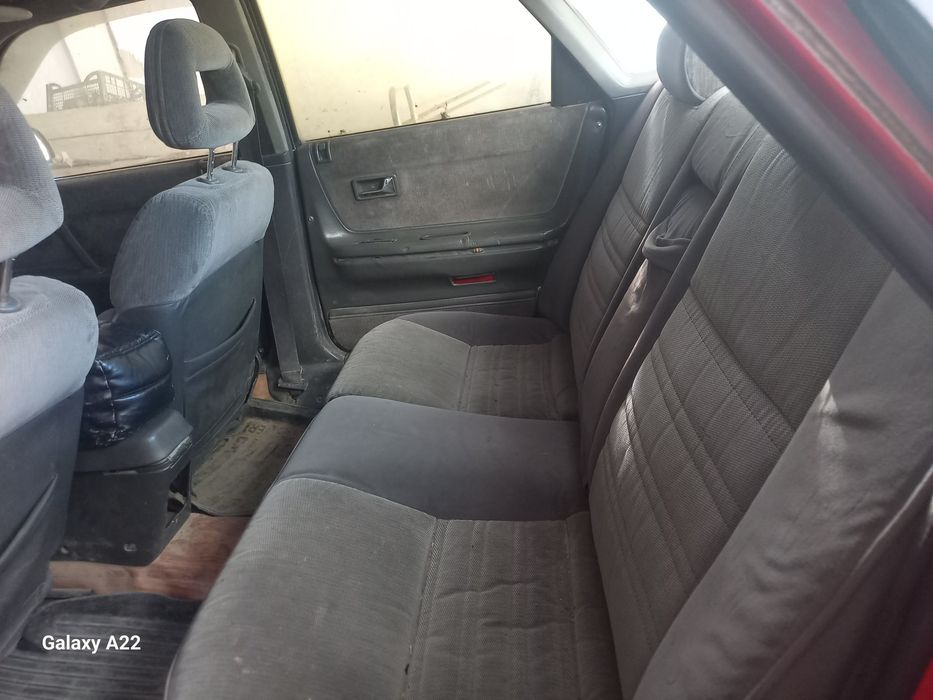 Mazda 1991 года на ходу