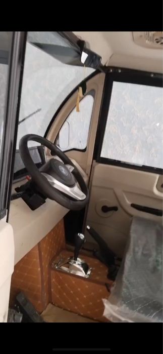 Elektr trikikl sotiladi, yopiq kabinli, juda qulay va iqtisodiy.