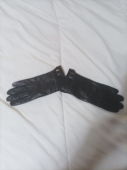 Кожени ръкавици Chanel