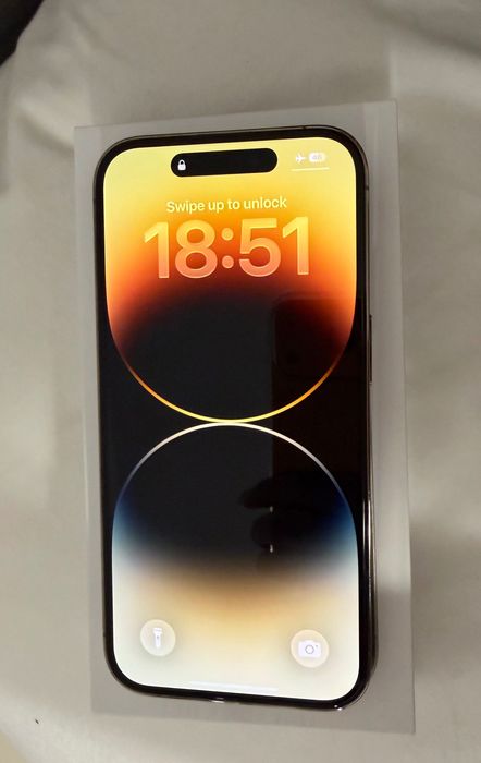 Продавам Iphone 14 pro
