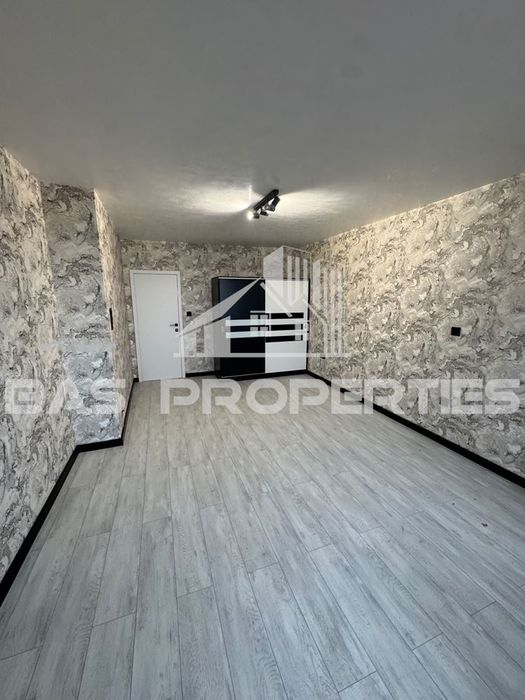 Продава се Тристаен апартамент в София, Хиподрума - 115 кв.м за 1397 €/кв.м - Снимка #1