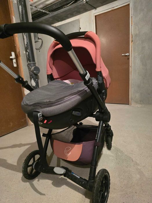 Бебешка количка Jane Kendo  (2в1, кош за новородено + столче за кола)