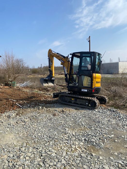 Miniexcavator de inchitiat Lugoj