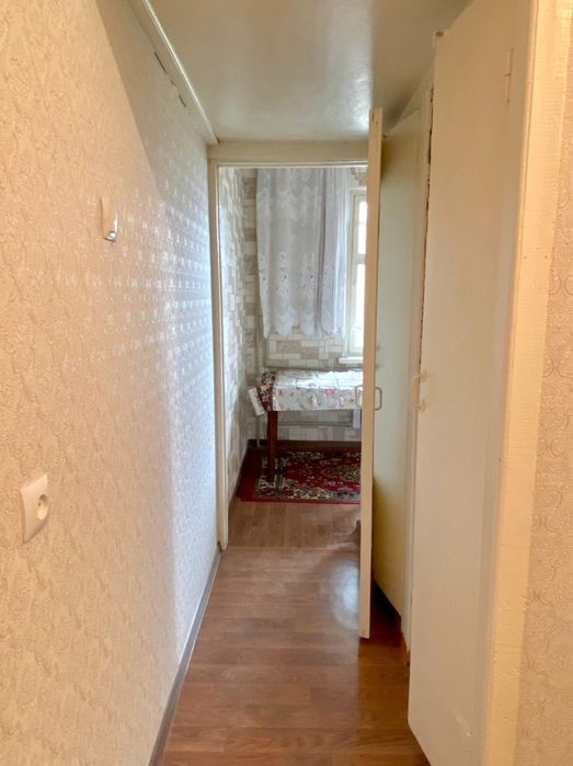 1 комнатная квартира в 10 мкр 16 дом