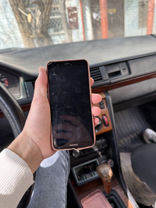 Телефон әр түрлі