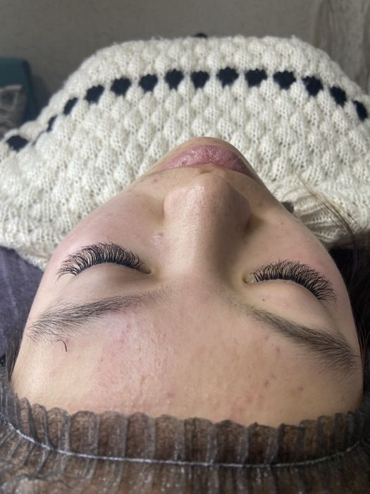 Наращивание  ресниц 5000тг