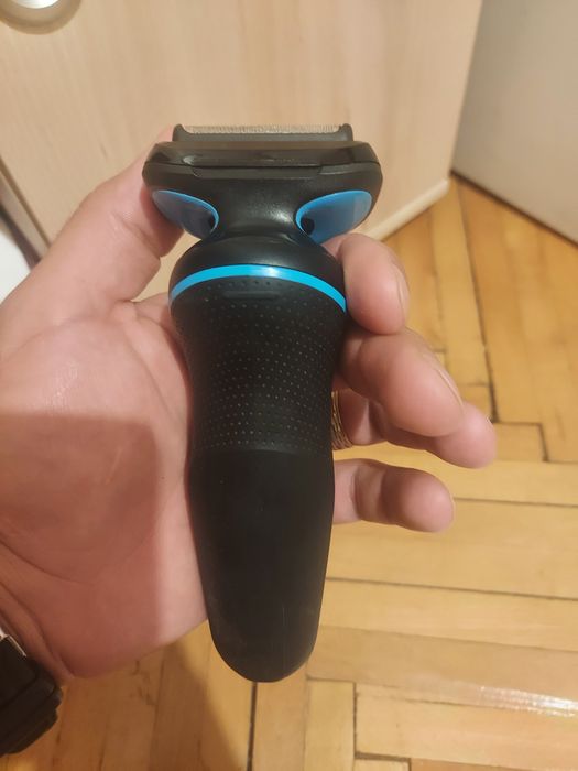 Aparat de ras Braun S5 .