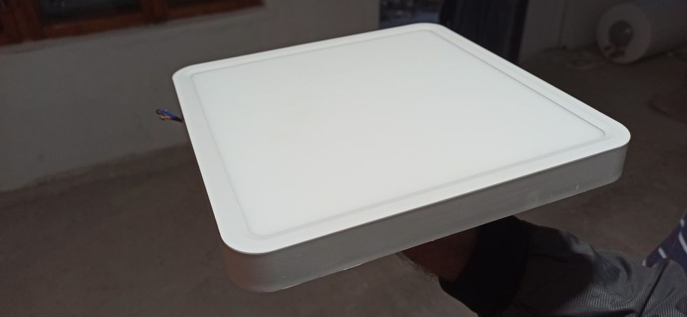 Lampa led alba 24 wați patrata