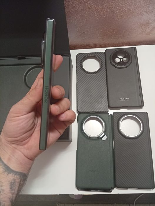 Vând / Schimb Honor magic v3 - 512 GB - IMPECABIL