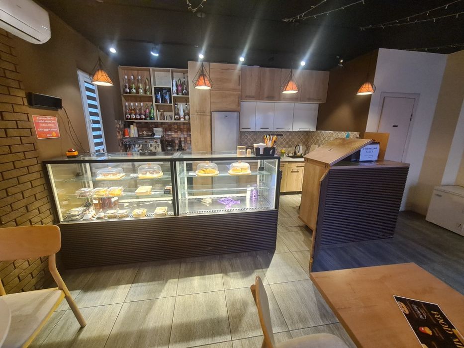 Витринный холодильник