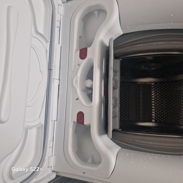 Пералня с горно зареждане AEG Series 7000