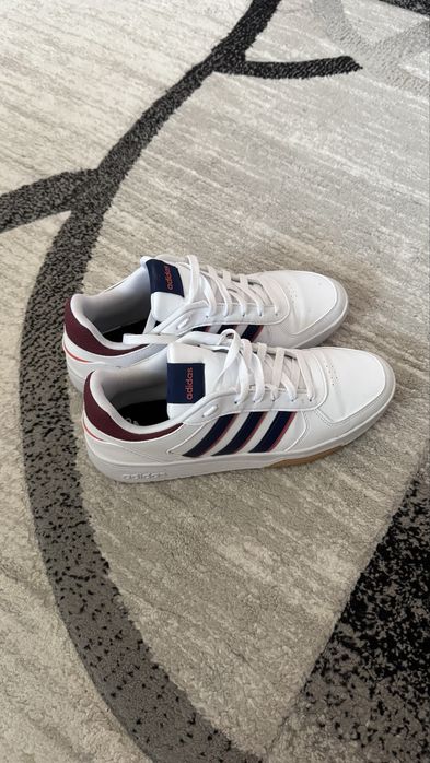 Кецове Adidas 43 номер