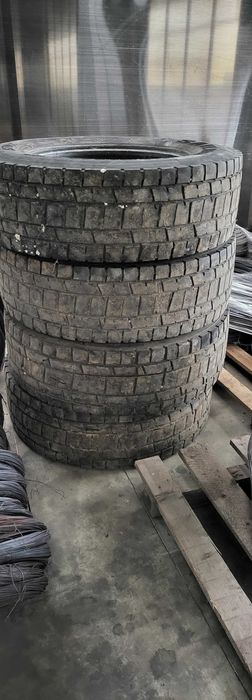 Set cauciucuri motrica MAN 315/70/22,5