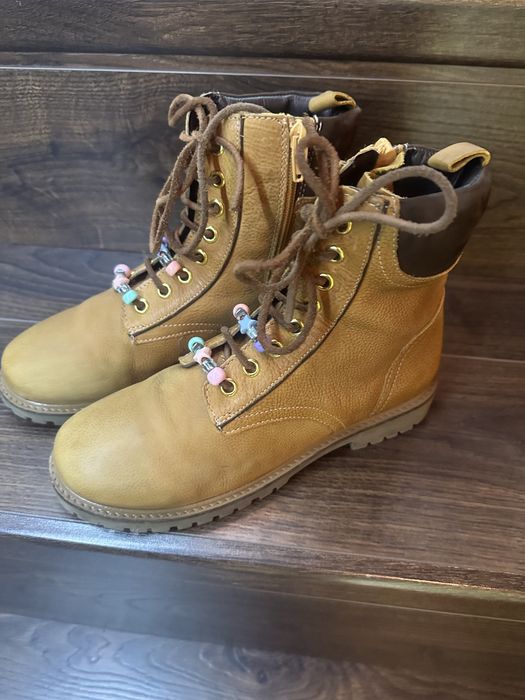 Зара- кожени боти