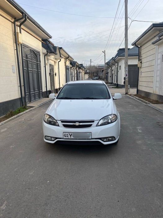 Жентра 2020-йил автомат каробка сотилади.