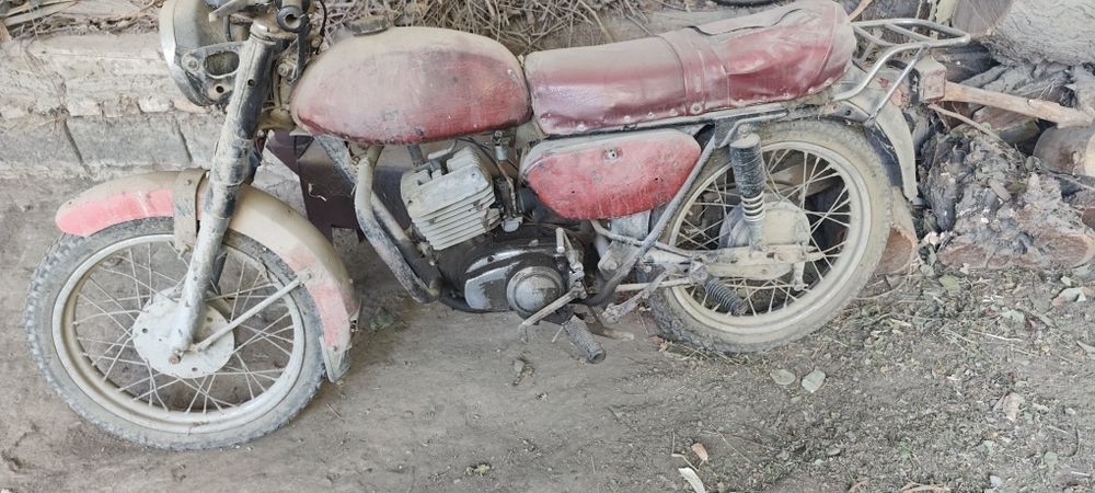 Minsk mototsikl sotiladi hech qayerida aybi yoʻq
