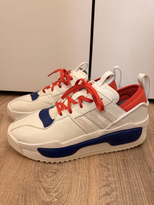 Отлични кожени кецове Y-3 размер 45 1/3