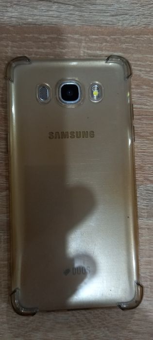 Продам смартфон Samsung