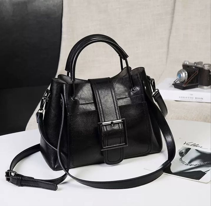 Сумка кросс боди кожа черная